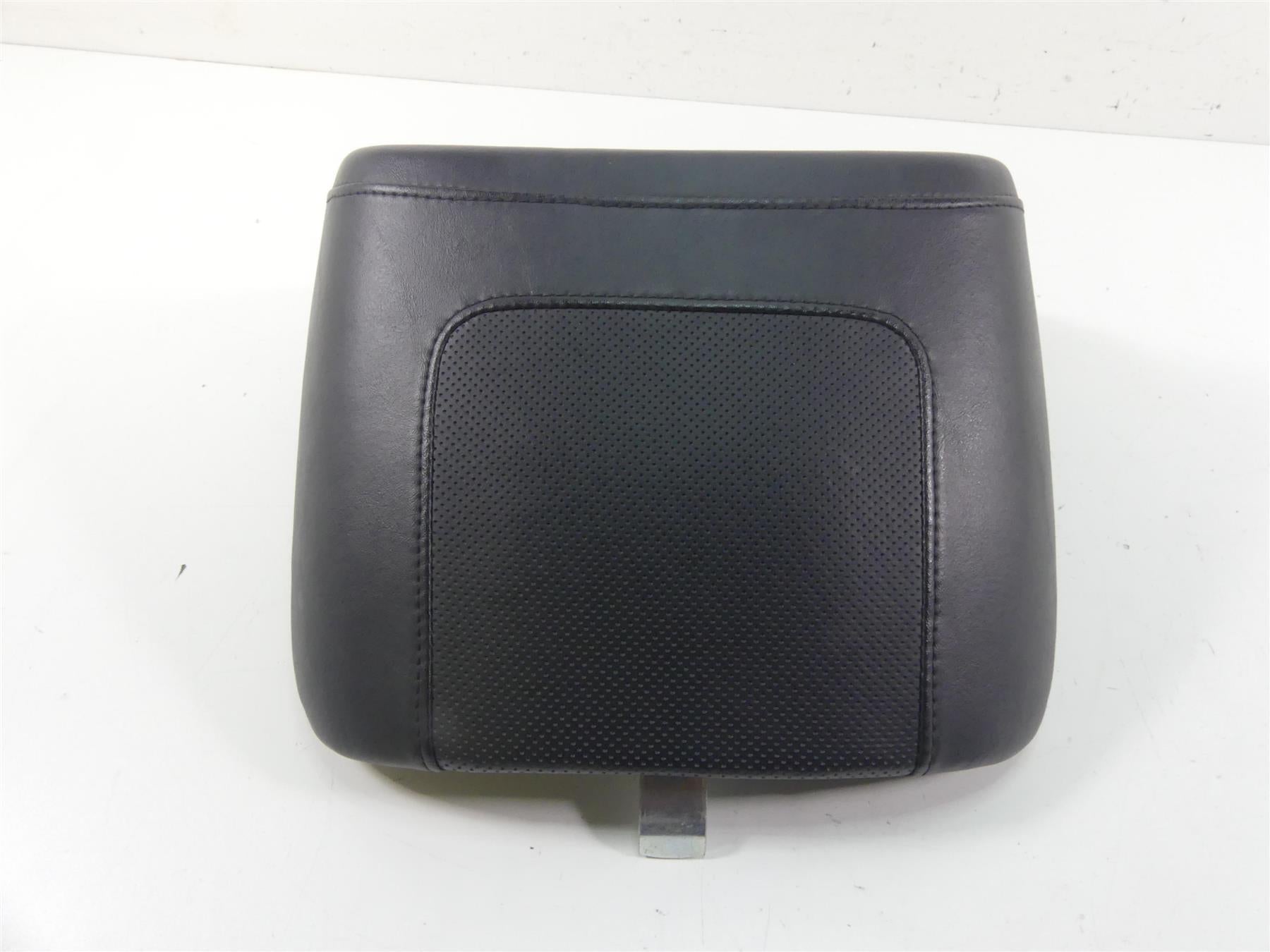 2011 Harley VRSCF Muscle Rod Nice Rear Passenger Seat Saddle Pillion 52438-09 {{ shop.shopifyCountryName }} - Mototech271
