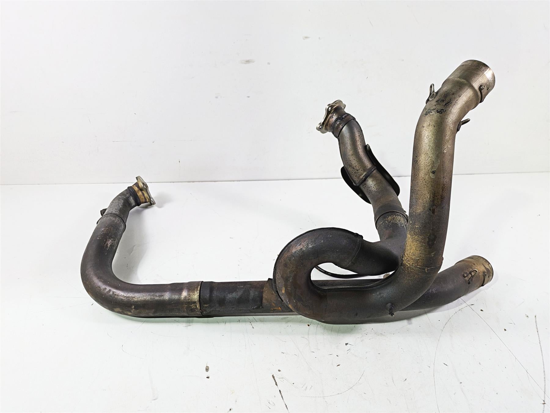 2008 Aprilia RSVR 1000 Factory Exhaust Header Manifold Set AP8119651 AP8119877 {{ shop.shopifyCountryName }} - Mototech271