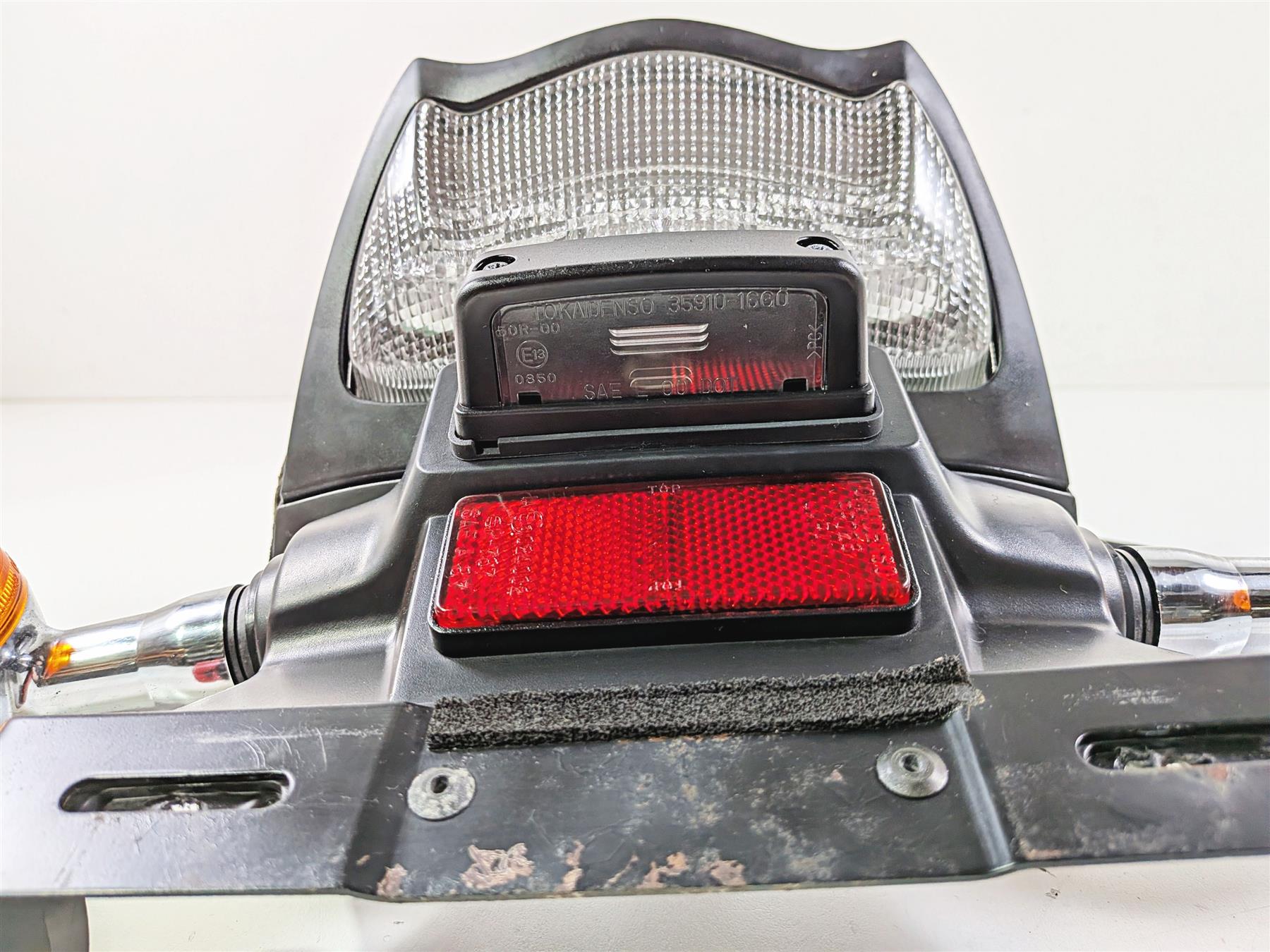 2005 Suzuki VZ800 M50 Boulevard Taillight Blinker Plate Holder Set 35710-39G30 {{ shop.shopifyCountryName }} - Mototech271