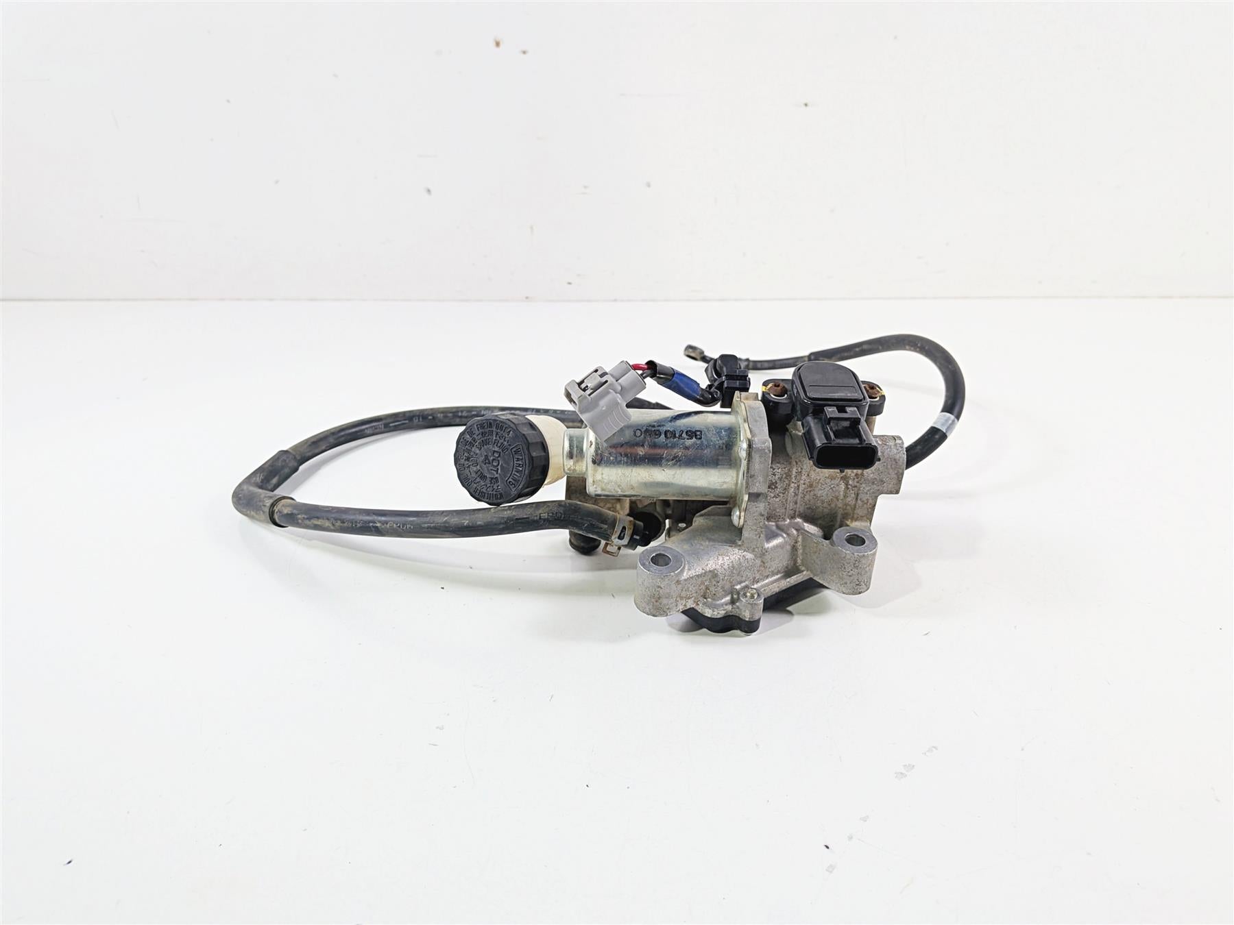 2017 Yamaha YXZ1000R EPS SS Clutch Master Cylinder - Tested B57-82460-00-00 {{ shop.shopifyCountryName }} - Mototech271