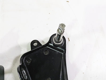 2003 Harley Softail FXSTDI Deuce 100th Front Footpeg Mounts 33683-00 42507-00B {{ shop.shopifyCountryName }} - Mototech271