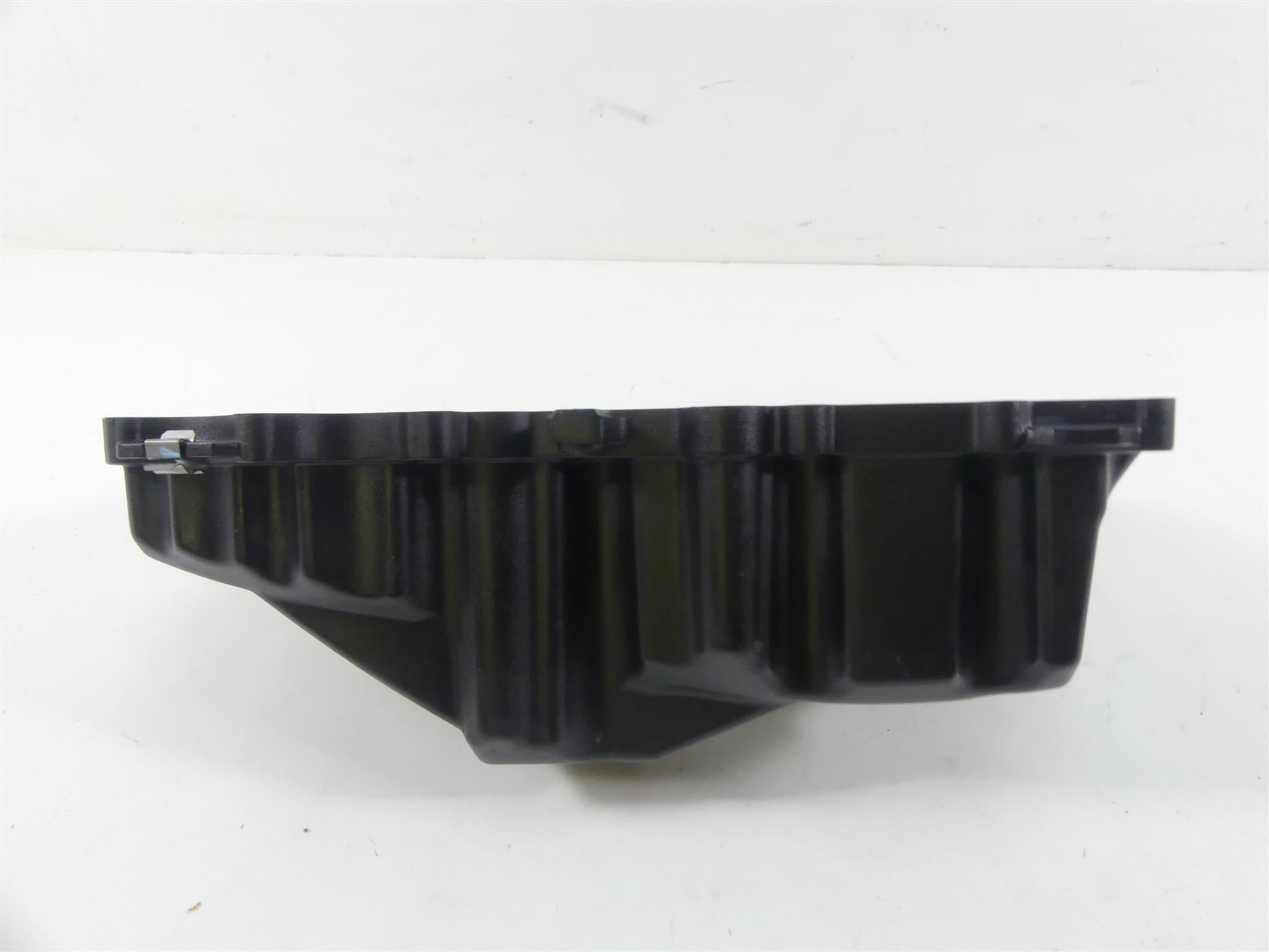 2020 Triumph Speed Triple RS 1050 Oil Pan Lower Engine Cover T1230150 {{ shop.shopifyCountryName }} - Mototech271