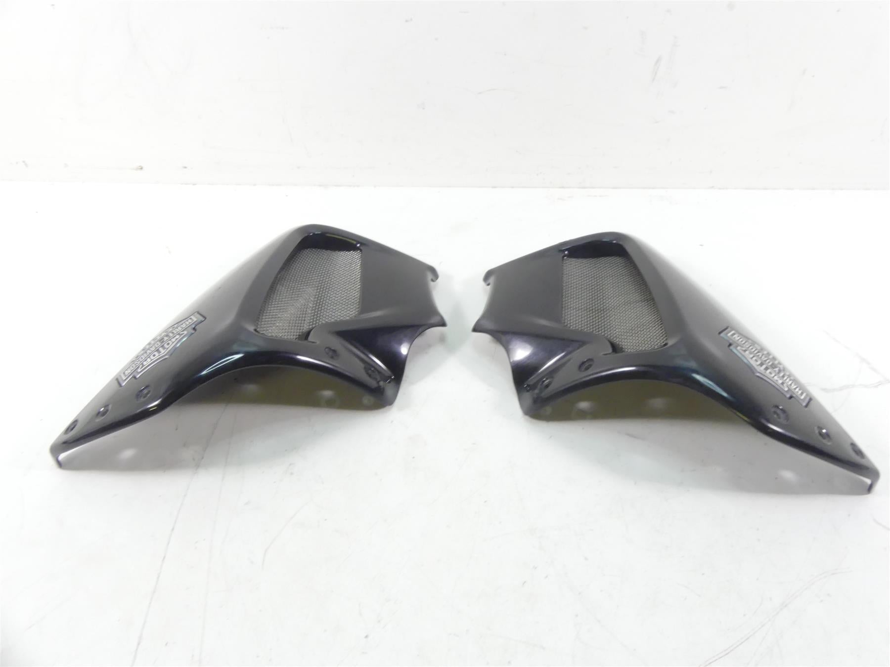 2013 Harley VRSCF Muscle V-Rod Air Box Neck Cover Fairing Set - Read 66531-09 {{ shop.shopifyCountryName }} - Mototech271