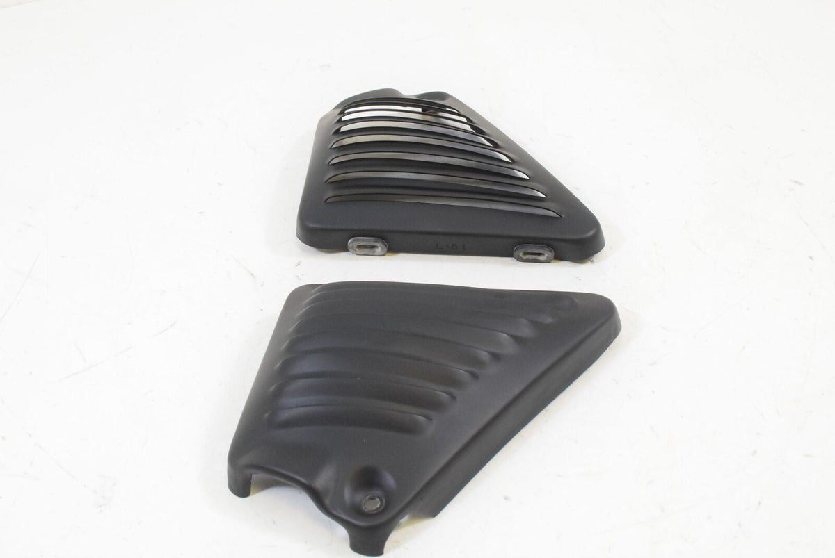 2006 Harley VRSCD Night V-Rod Neck Cover Fairing Set 66155-03BEO 66156-03BEO {{ shop.shopifyCountryName }} - Mototech271