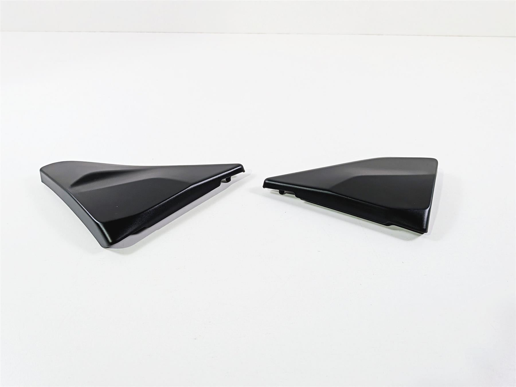 2023 BMW R1250RT RTP K52 Black Side Infill Trim Cover Fairing Set 46638534861 {{ shop.shopifyCountryName }} - Mototech271