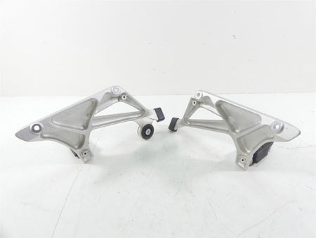 2017 BMW R1200RT K52 Rear Passenger Footpeg Set 46718534789 46718534790 {{ shop.shopifyCountryName }} - Mototech271