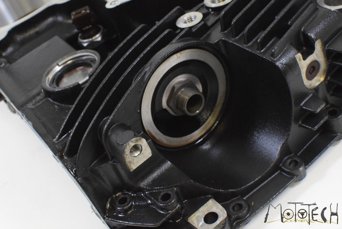 2015 BMW R nineT nine T K21 OEM Crank Case Crankcase Engine Motor 11117710369 {{ shop.shopifyCountryName }} - Mototech271