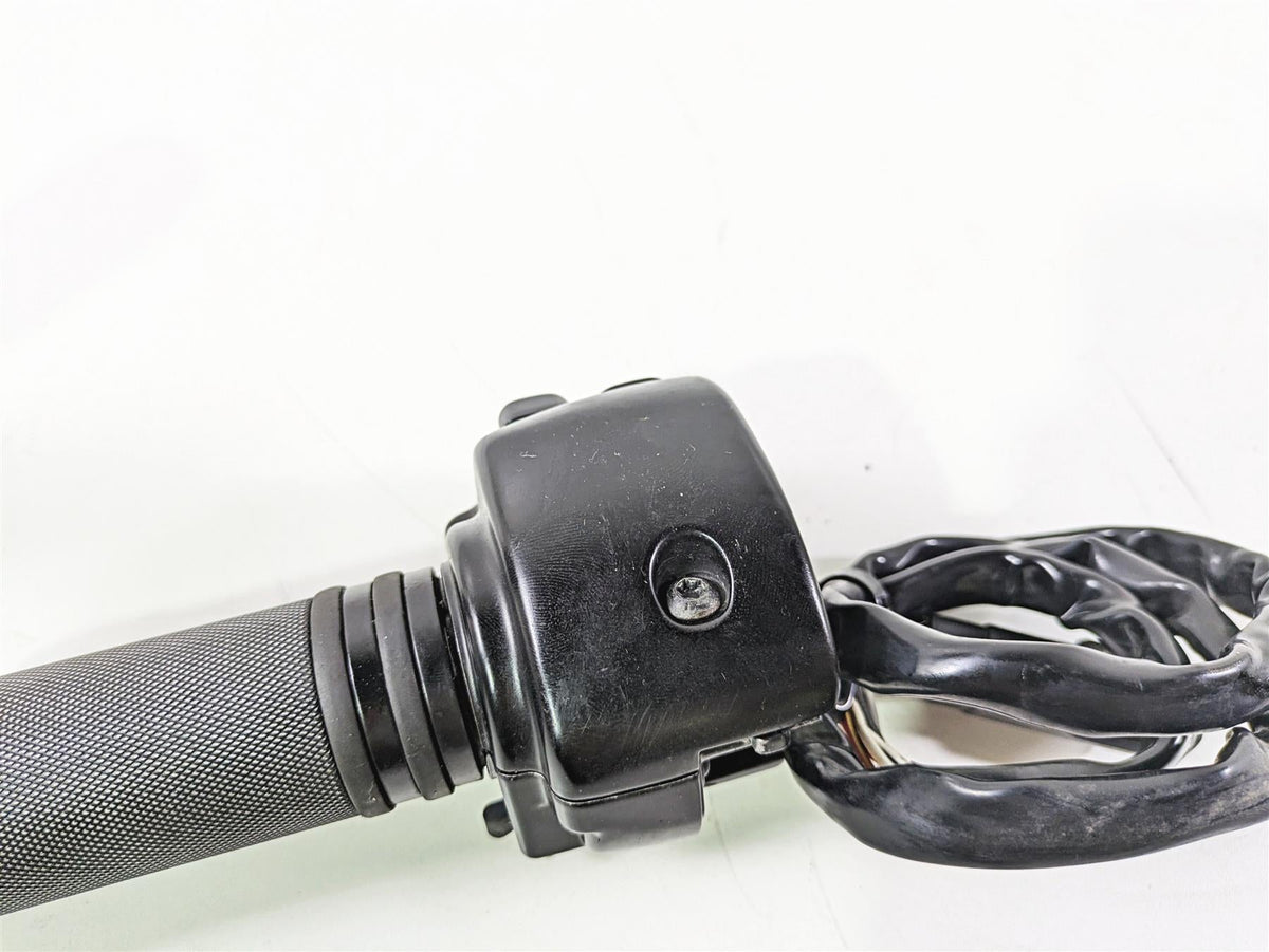 2016 Harley VRSCDX Night Rod Right Hand Control Switch 71684-06A 71621-08 {{ shop.shopifyCountryName }} - Mototech271