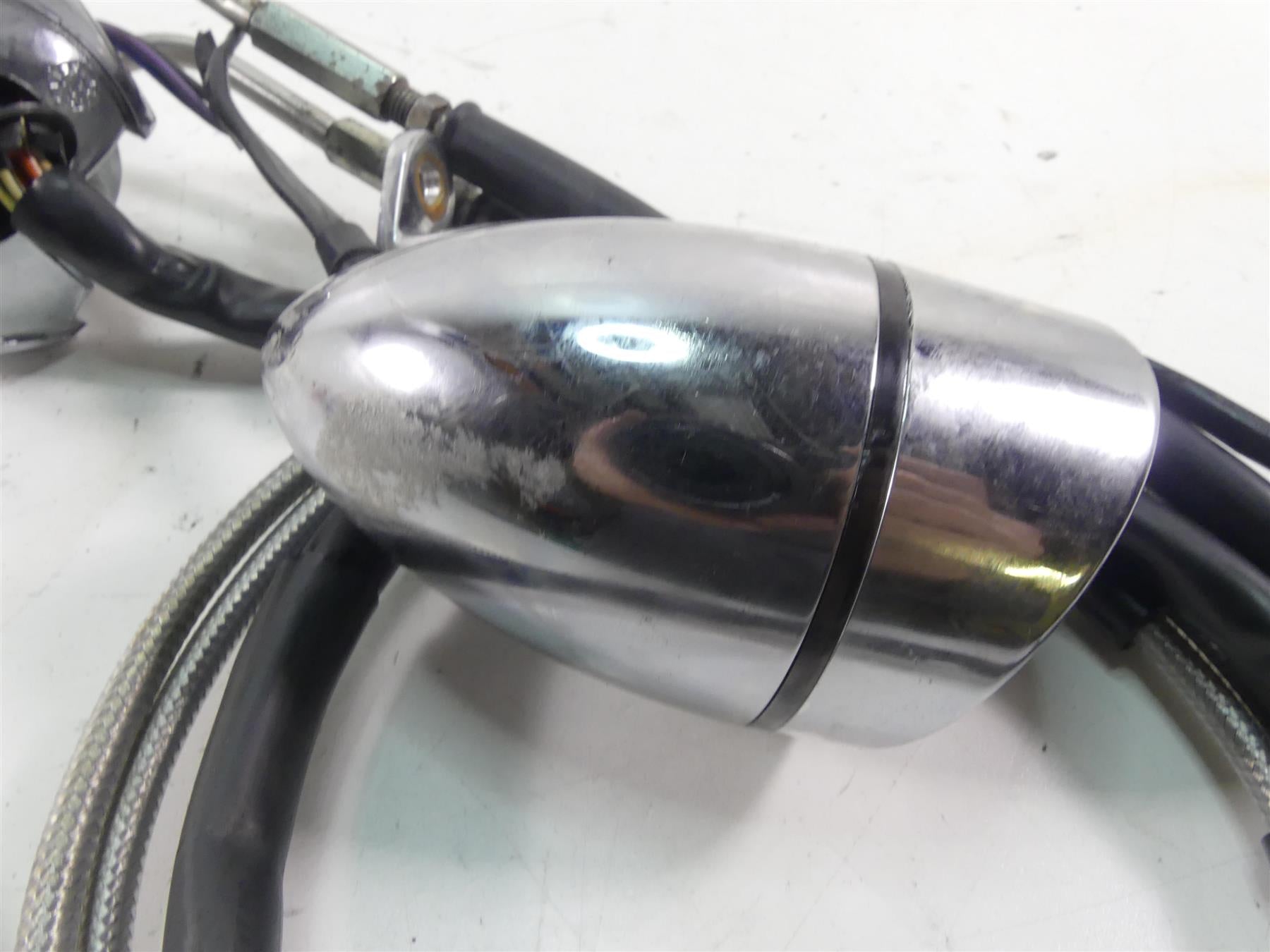 2004 Harley Softail FXSTD SE CVO Deuce Right Hand Control Switch 71684-06A {{ shop.shopifyCountryName }} - Mototech271