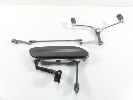 2013 Harley Touring FLHX Street Glide Left Front Floor Board & Shifter 50688-04 {{ shop.shopifyCountryName }} - Mototech271