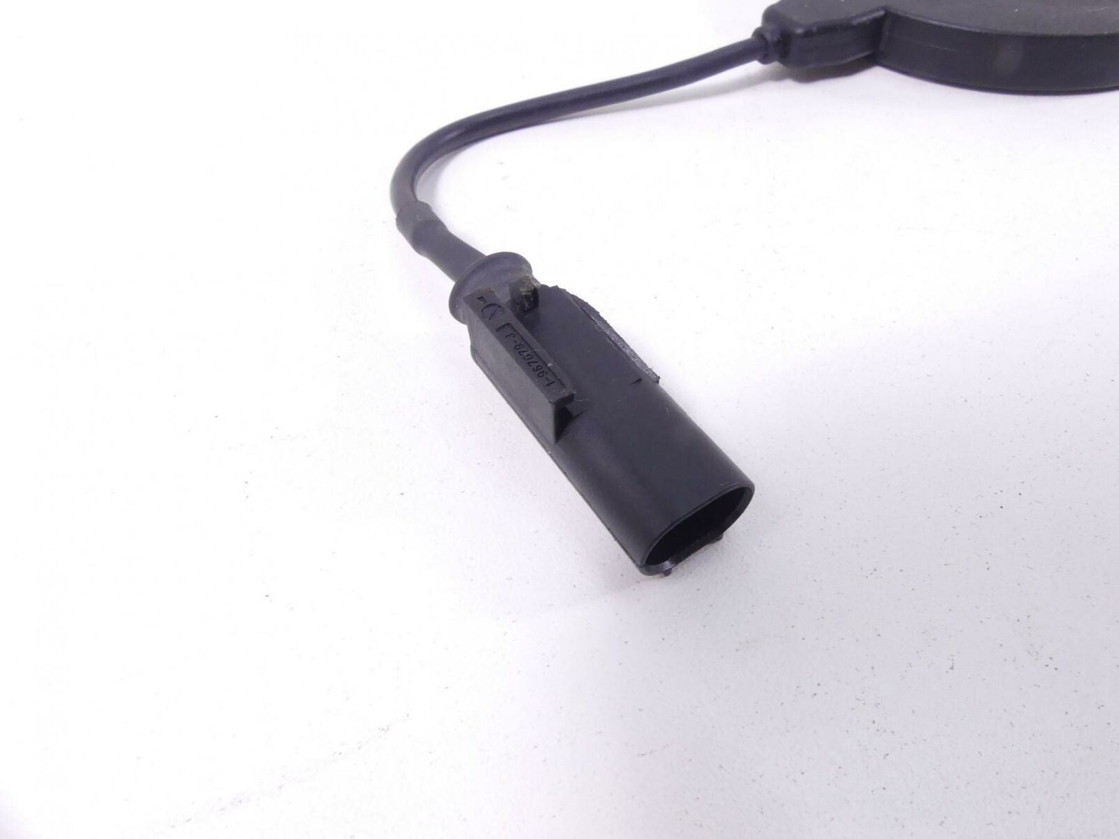2017 BMW R1200 RT RTW K52 Imobilizer Ring Key Antenna 66128531633 {{ shop.shopifyCountryName }} - Mototech271