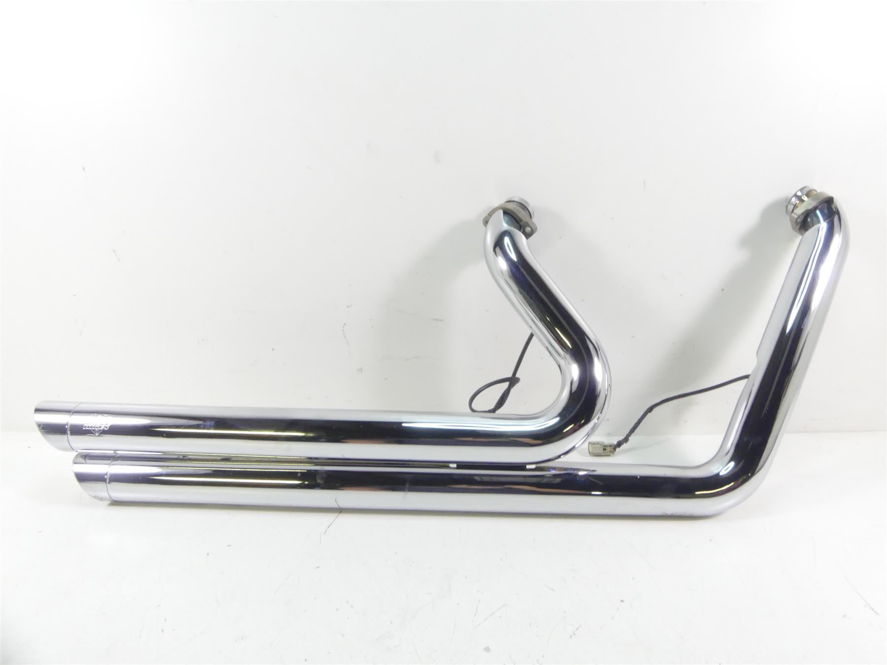 2014 Harley FXDL Dyna Low Rider Big Shots Staggered Vance Hines Exhaust 17938 {{ shop.shopifyCountryName }} - Mototech271