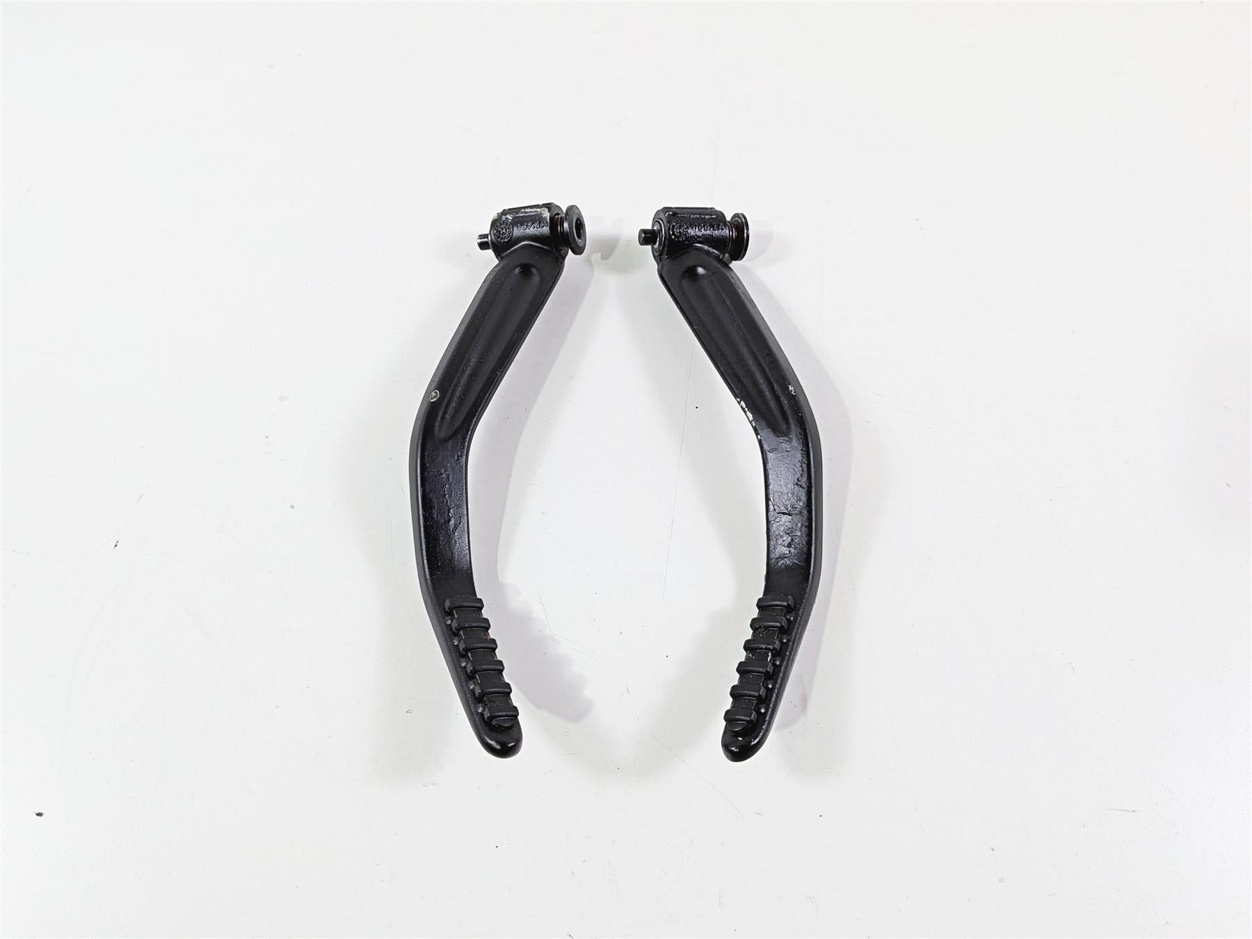 2015 Ducati Diavel Dark Rear Passenger Foot Peg Set 46520671A 46520661A-Mototech271