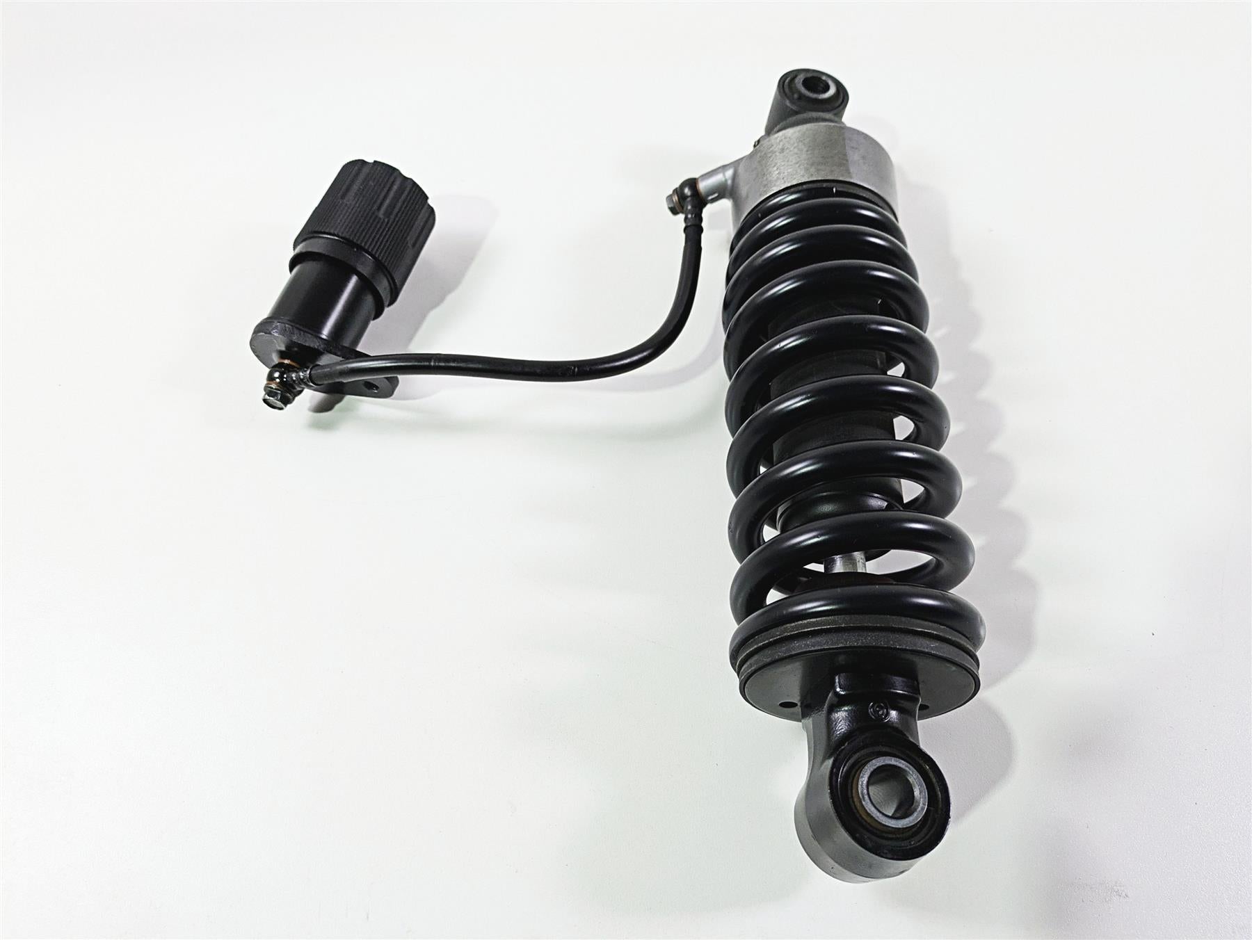 2019 Harley Softail FXDR 114 Showa Rear Suspension Shock Damper 54000139 {{ shop.shopifyCountryName }} - Mototech271