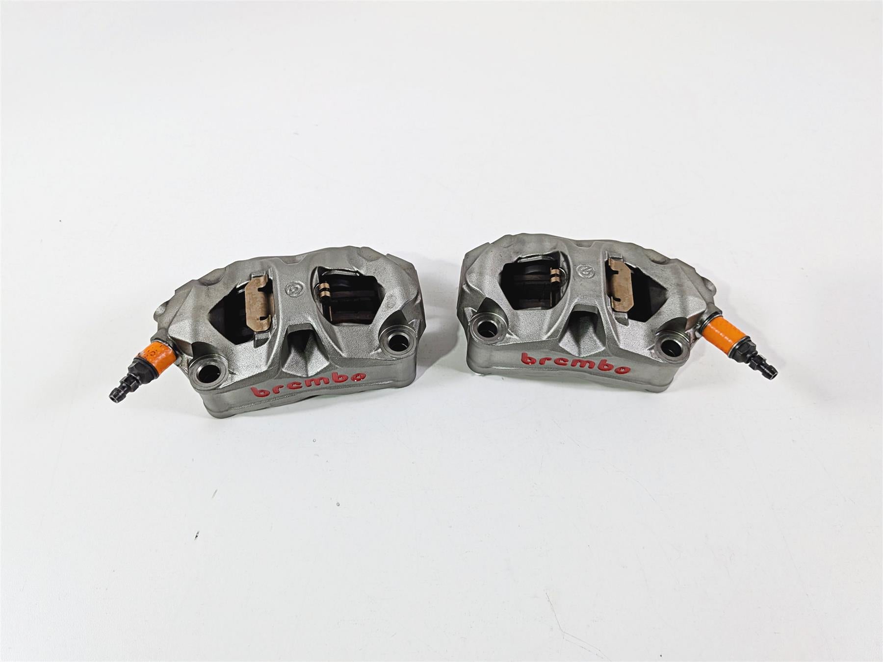 2022 Triumph Tiger 900 GT Pro Front Brembo M4 Brake Caliper Set 100mm T2028670 {{ shop.shopifyCountryName }} - Mototech271