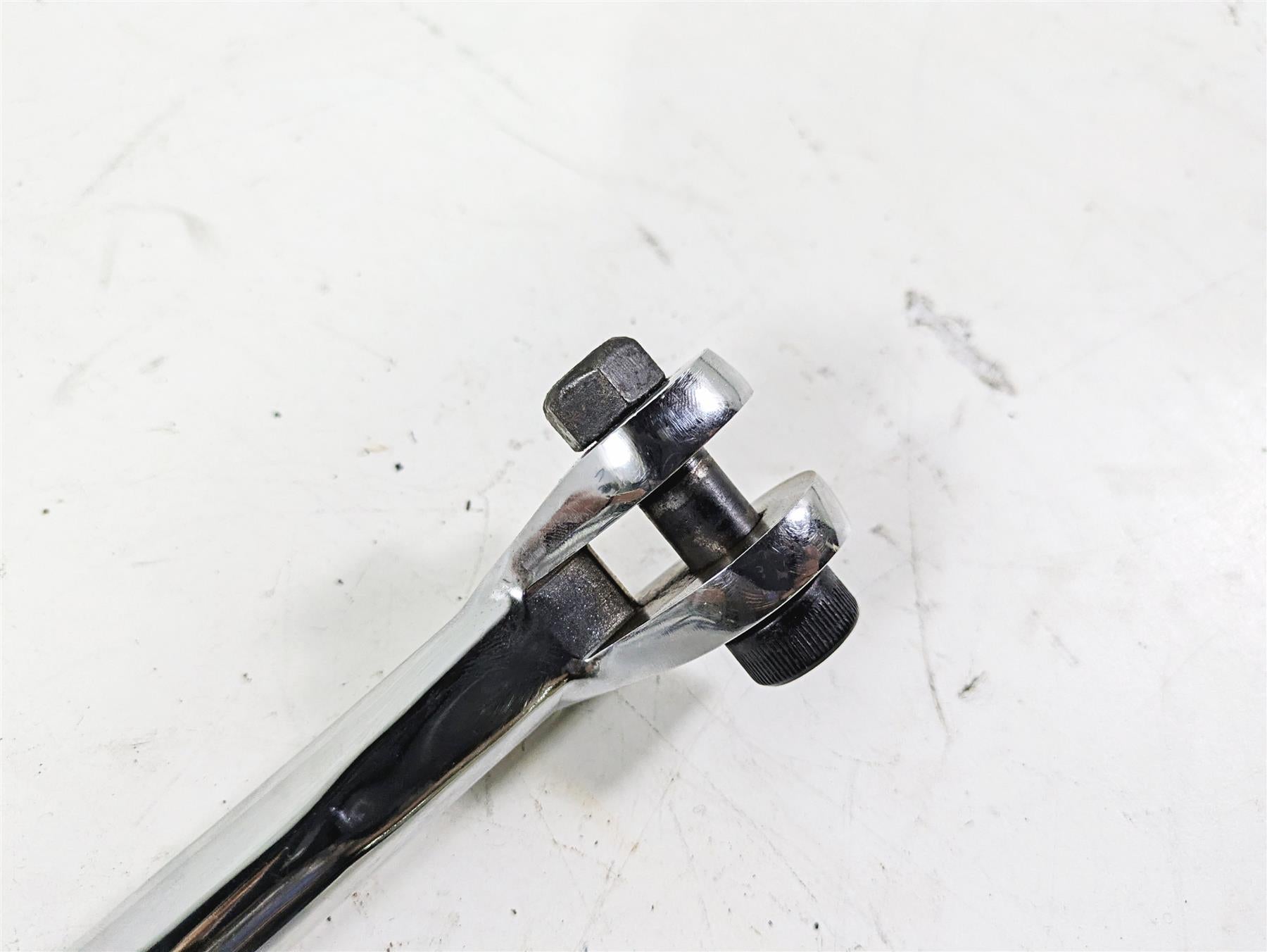 2018 Indian Chieftain Limited Chrome Side Kickstand Kick Stand & Switch 5139983 {{ shop.shopifyCountryName }} - Mototech271