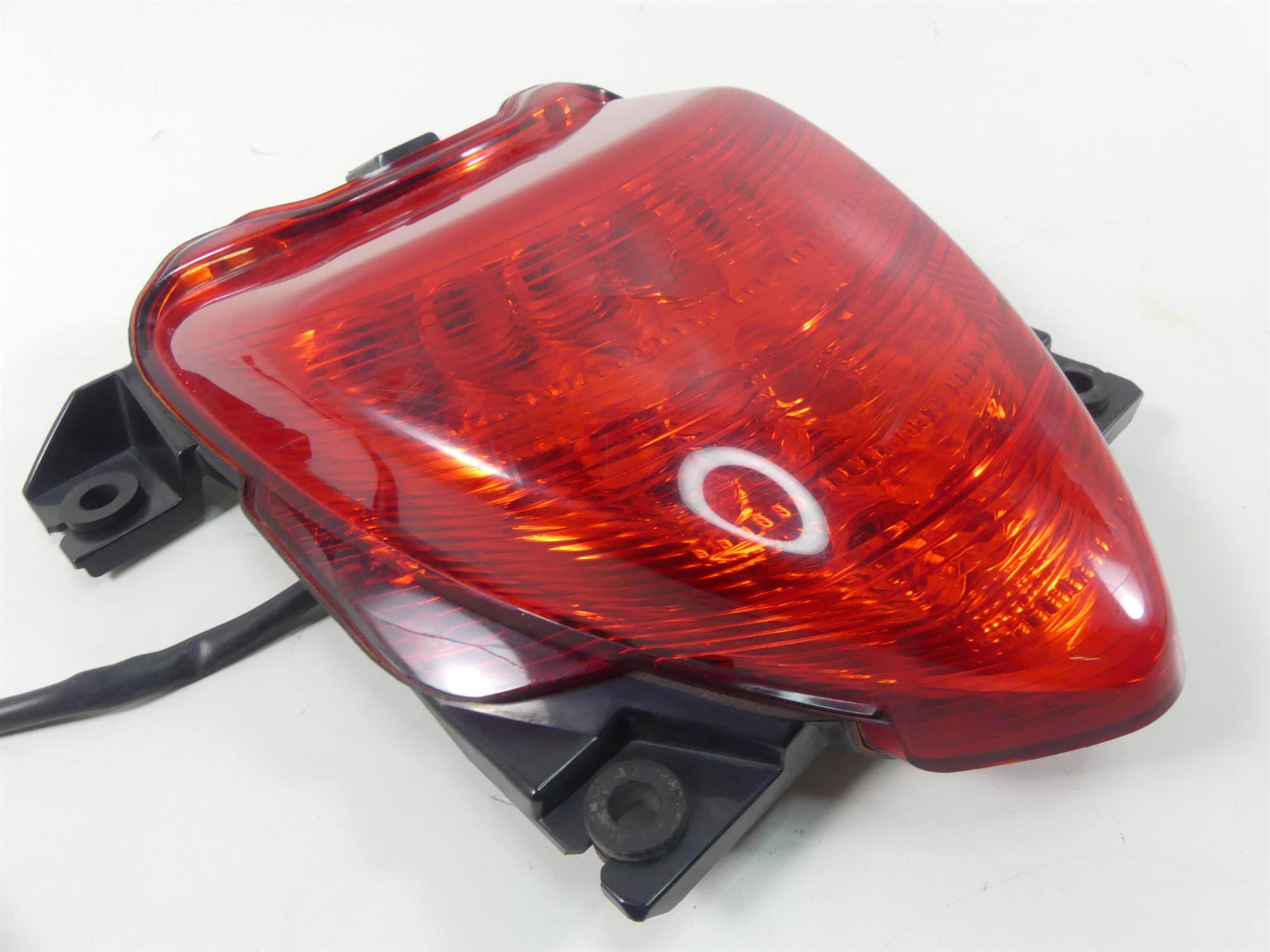 2007 Suzuki M109R VZR1800 Boulevard Taillight Tail Light Lamp Lens 35710-48G30 {{ shop.shopifyCountryName }} - Mototech271