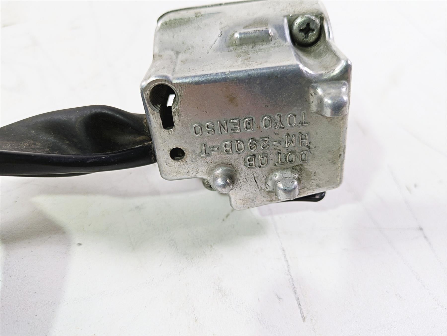 2002 Honda V-Twin VTX1800 C Left Hand Control Switch Light Blinker 35020-MCH-000 {{ shop.shopifyCountryName }} - Mototech271