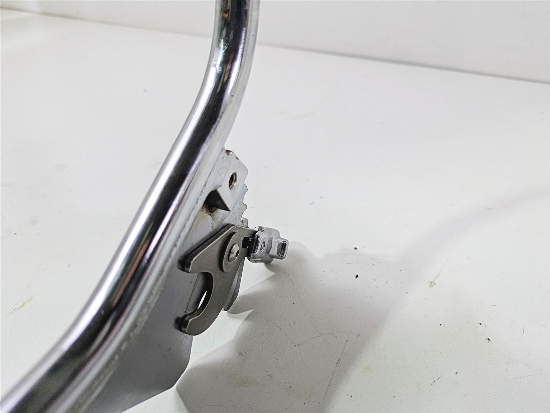 2020 Harley Softail FXST Standard Hold Fast Sissybar Rail & Mount Kit 52300432 {{ shop.shopifyCountryName }} - Mototech271