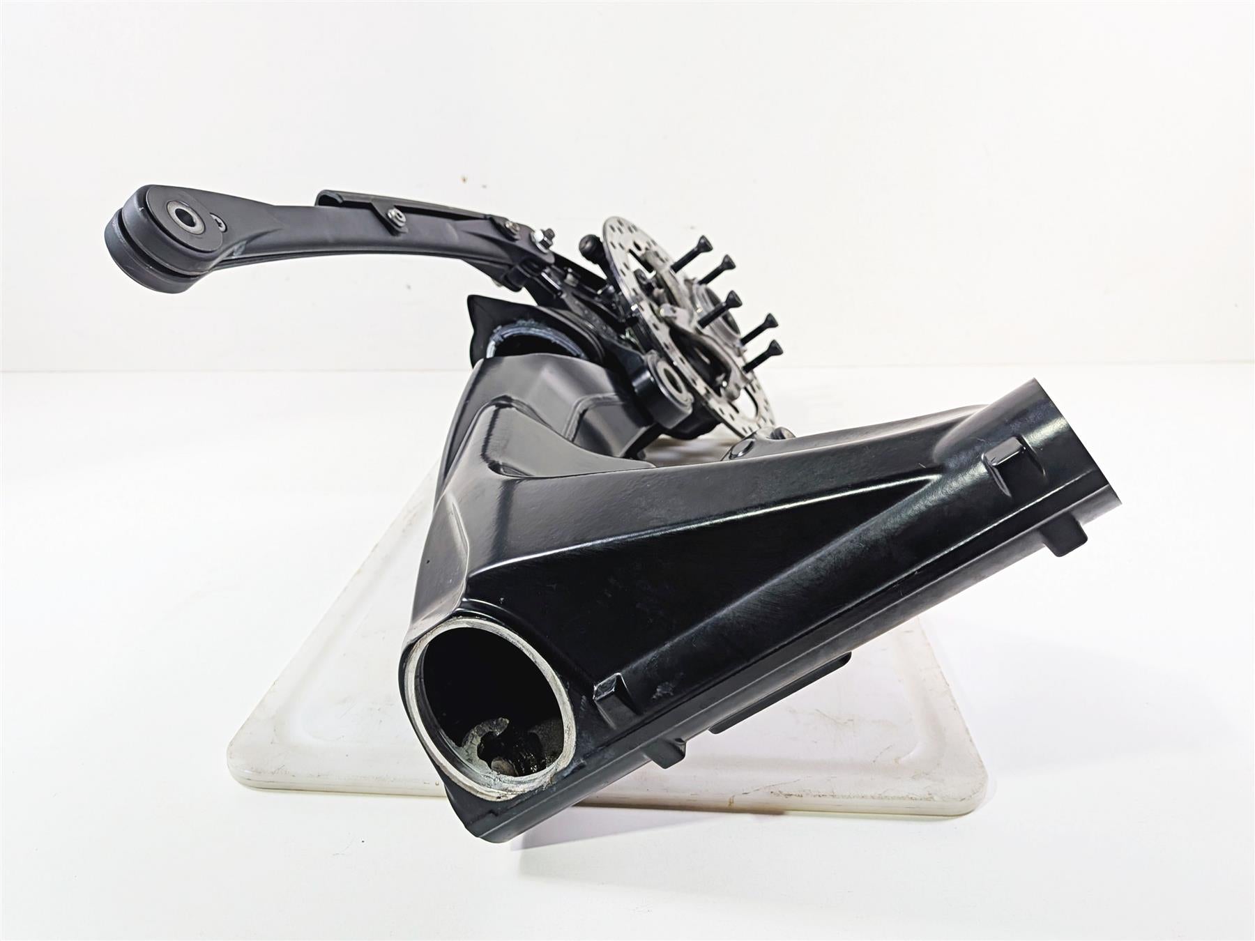2023 BMW R nineT Scrambler K23 Differential Swingarm Drive Shaft Set 33118405267 {{ shop.shopifyCountryName }} - Mototech271