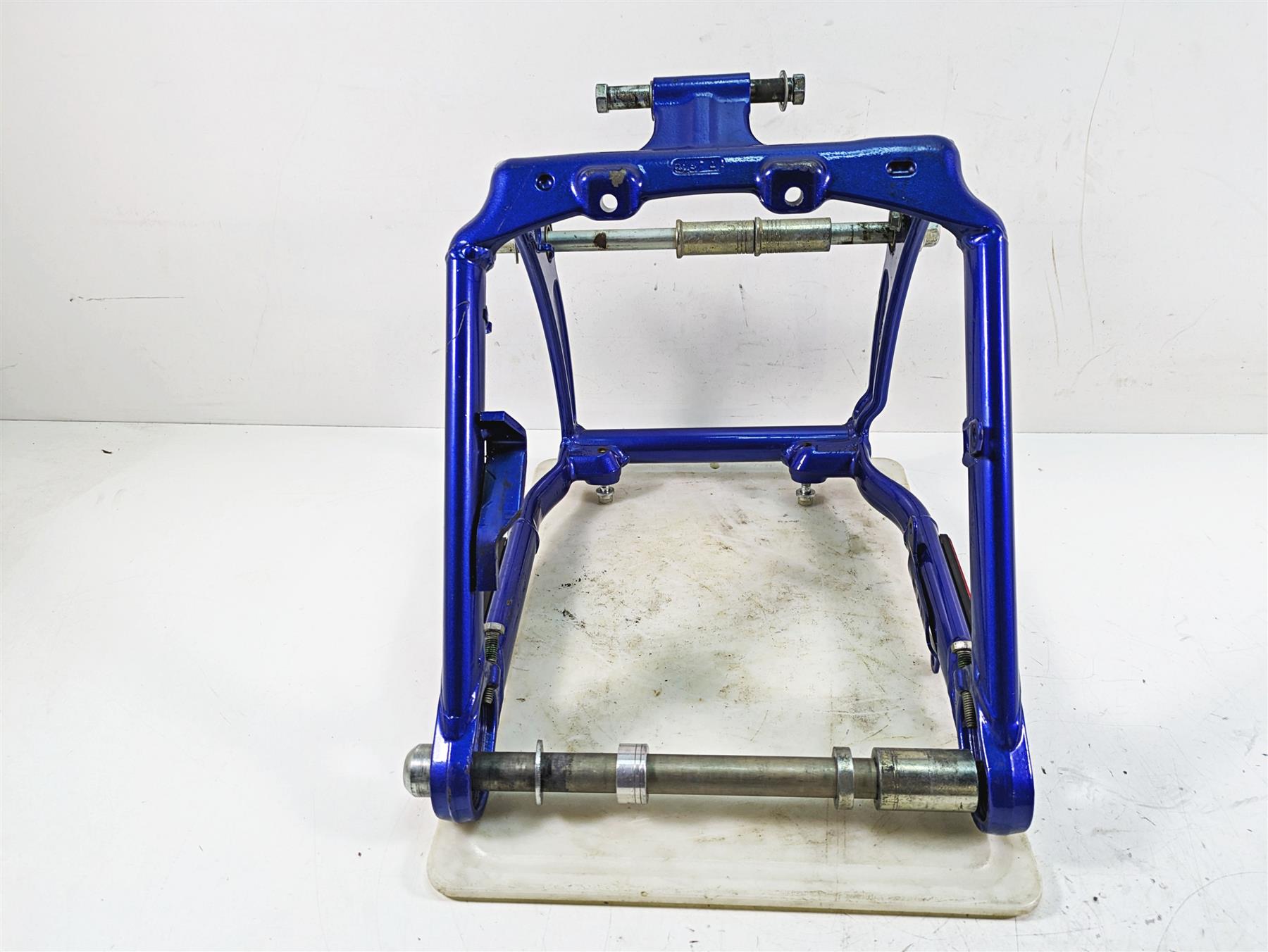 2009 Harley FXCWC Softail Rocker C Swingarm Swing Arm Flame Blue Pearl ...