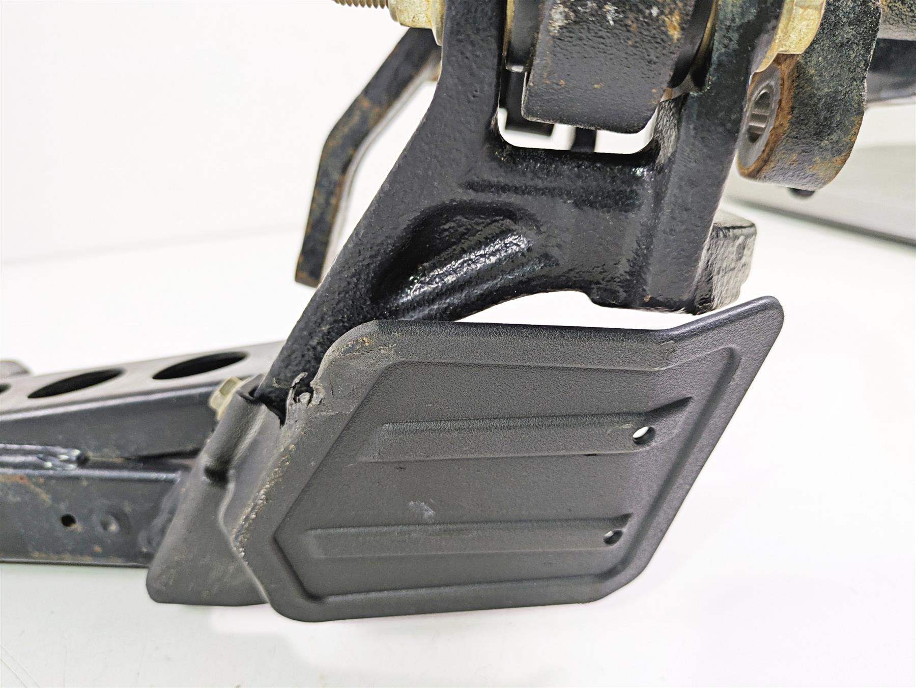 2022 CFMoto Zforce 950 Sport Rear Left Trailing Arm & Knuckle 5BYA-060110 {{ shop.shopifyCountryName }} - Mototech271