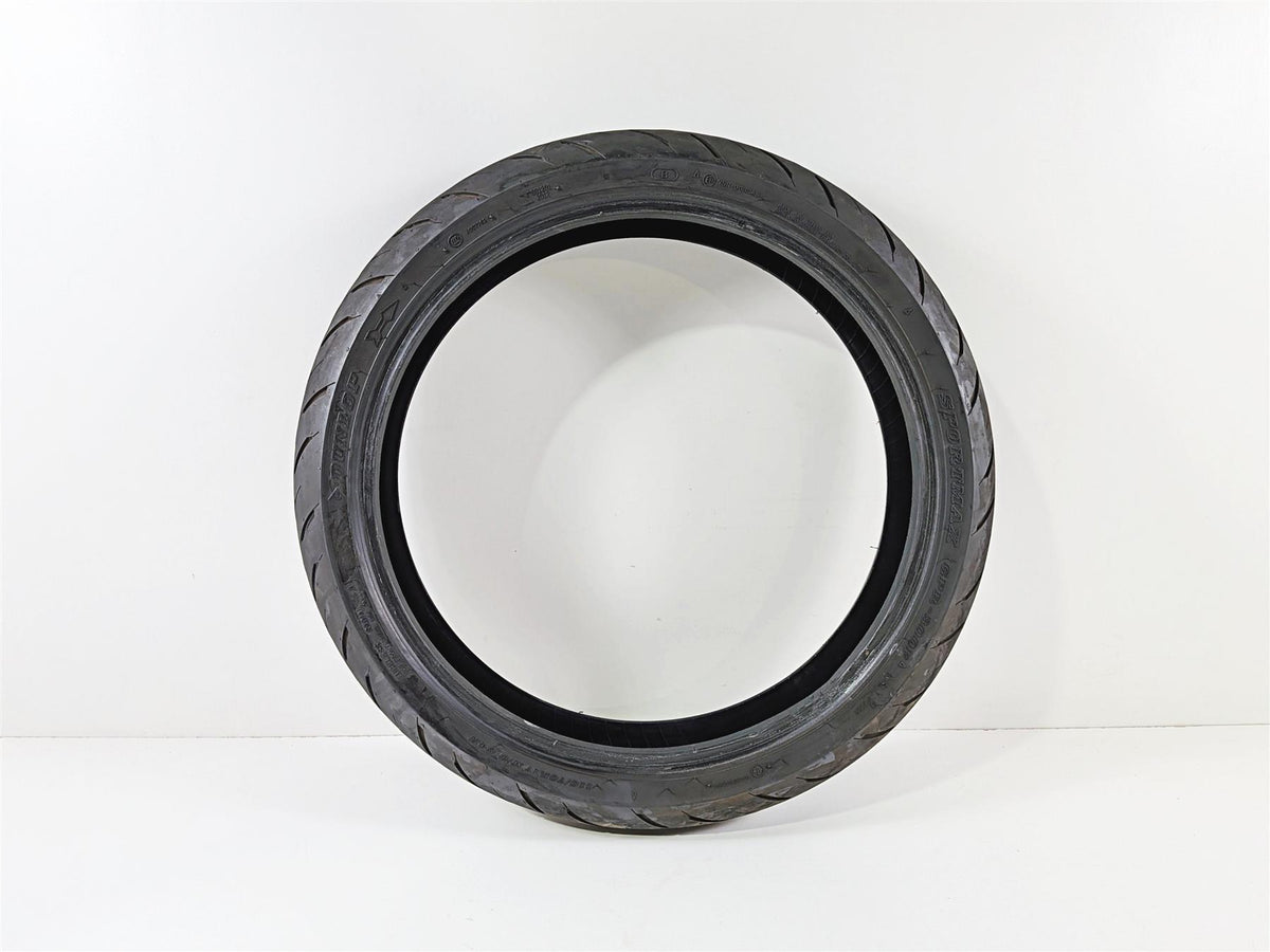 Used Front Front Dunlop Sportmax GPR-300 110/70R17 Tire HJDD7R4N9F {{ shop.shopifyCountryName }} - Mototech271