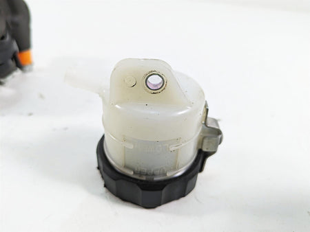 2022 Suzuki GSXR 750 Nissin Front Radial Brake Master Cylinder 11/16 59600-47H00 {{ shop.shopifyCountryName }} - Mototech271