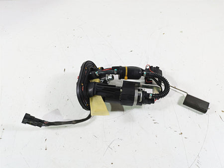 2021 Aprilia RS660 Fuel Gas Petrol Pump & Level Sending Unit 2K -Tested 2D000547 {{ shop.shopifyCountryName }} - Mototech271