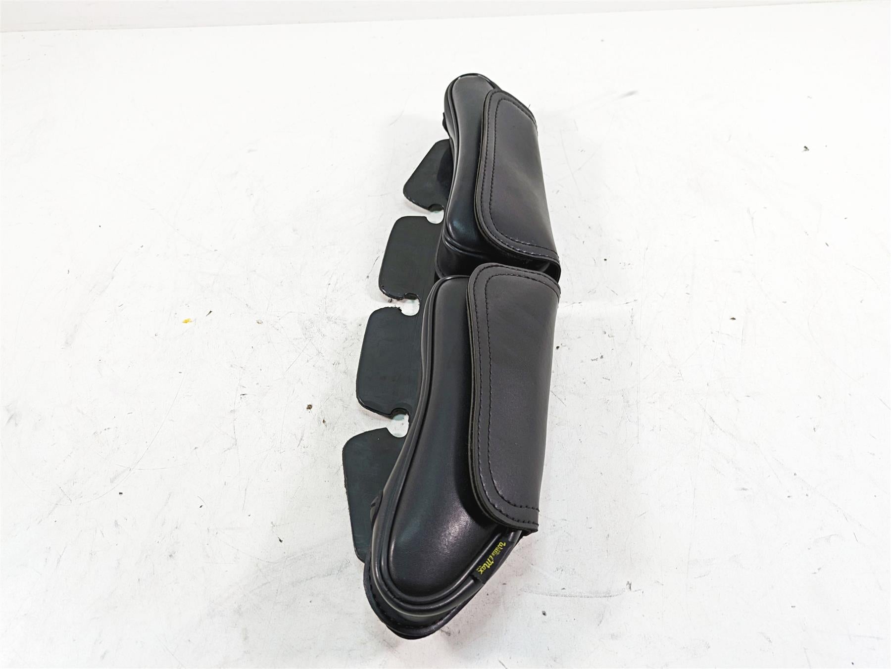2010 Harley Touring FLHTCU Electra Glide Willie Max Windshield Bags 4725 {{ shop.shopifyCountryName }} - Mototech271