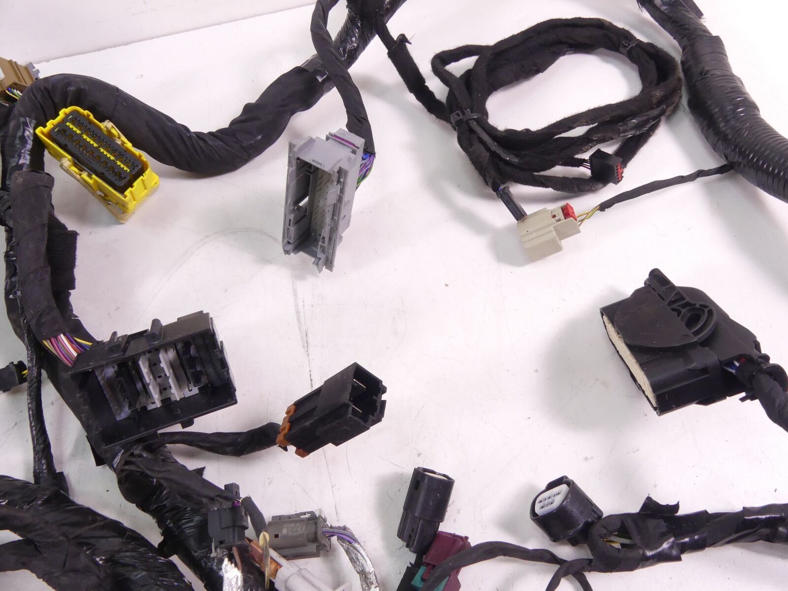 2020 Vanderhall Venice BlackJack Main Wiring Harness For Parts - Read 33390144 {{ shop.shopifyCountryName }} - Mototech271