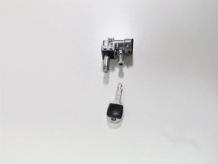 2019 Harley Softail FXDR 114 Steering Fork Lock & Key Set 45600049 {{ shop.shopifyCountryName }} - Mototech271