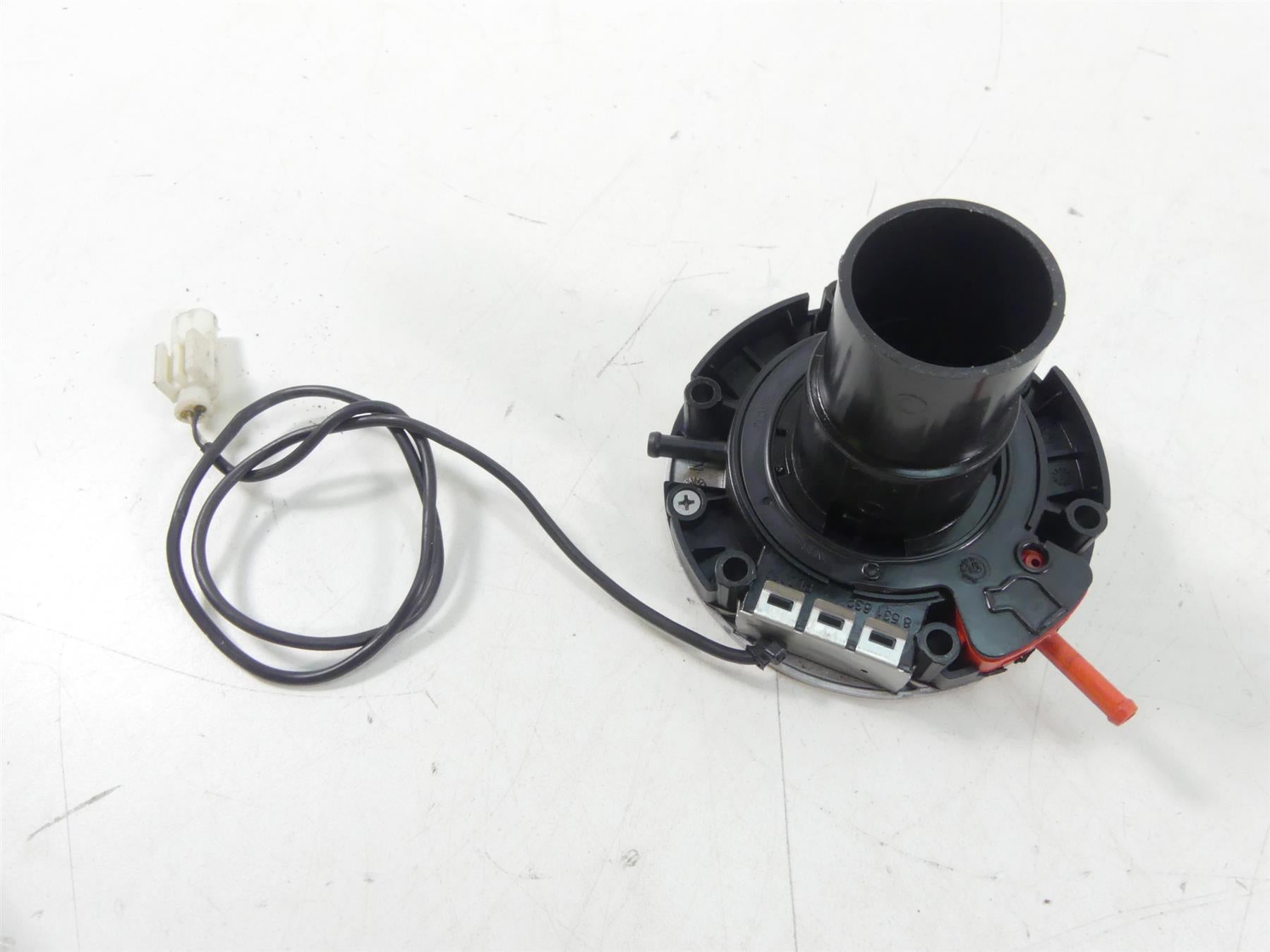 2016 BMW R1200GS K50 Handsfree Keyless Ride Fuel Gas Tank Cap 16118531632 {{ shop.shopifyCountryName }} - Mototech271
