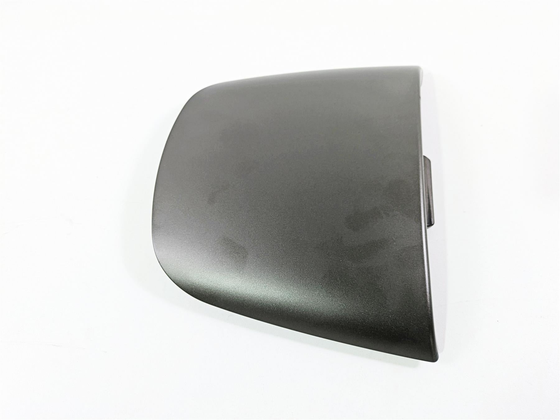 2019 Harley Softail FXDR 114 Rear Upper Tail Cover Lid Fairing 59500657 {{ shop.shopifyCountryName }} - Mototech271