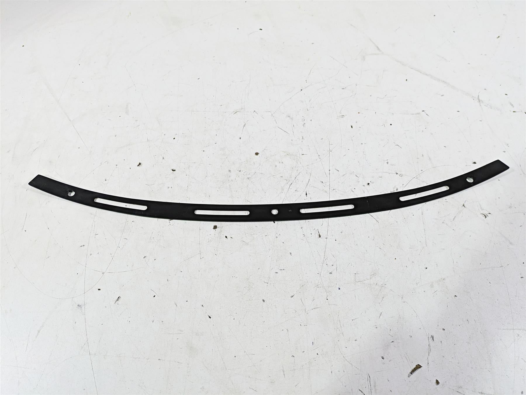 2015 Harley Touring FLHXS Street Glide Arlen Ness Windshield Trim 03-690 {{ shop.shopifyCountryName }} - Mototech271