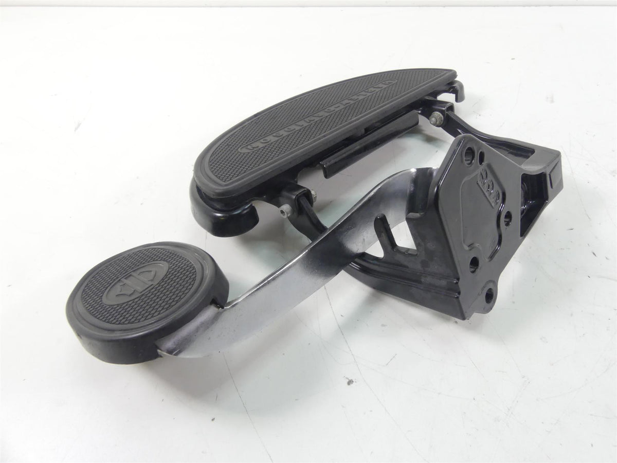 2017 Harley FLS Softail Slim Right Front Floorboard & Brake Pedal 42431-11 {{ shop.shopifyCountryName }} - Mototech271