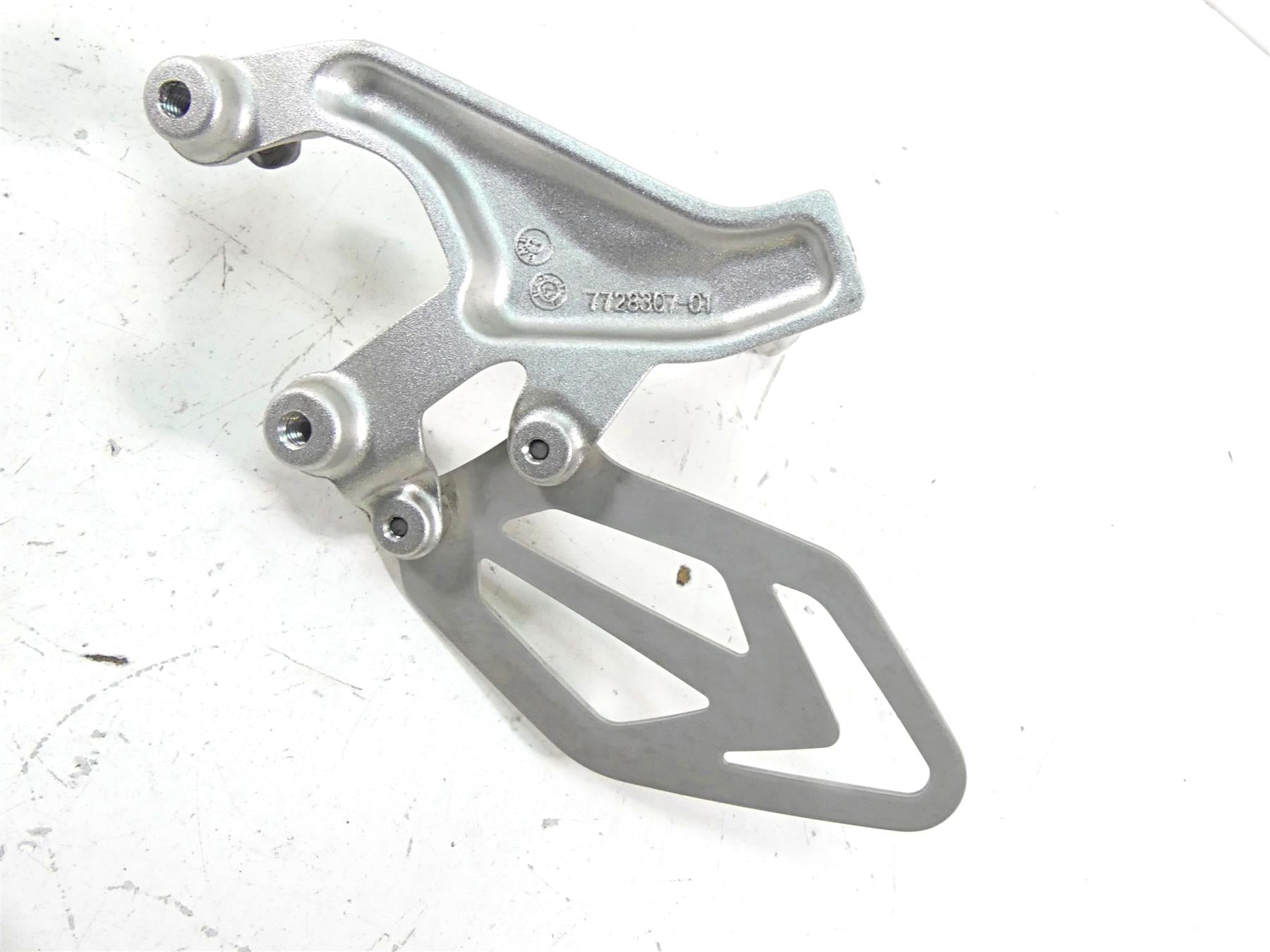 2018 BMW S1000RR K46 Left Foot Peg Set & Shifter Shift Lever 46717728307 {{ shop.shopifyCountryName }} - Mototech271