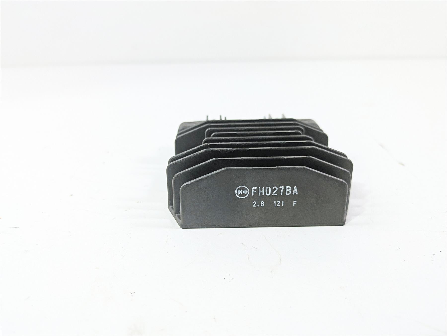 2023 Kawasaki ZX1400 ZX14R Ninja Rectifier Voltage Regulator 21066-0771 FH027BA {{ shop.shopifyCountryName }} - Mototech271