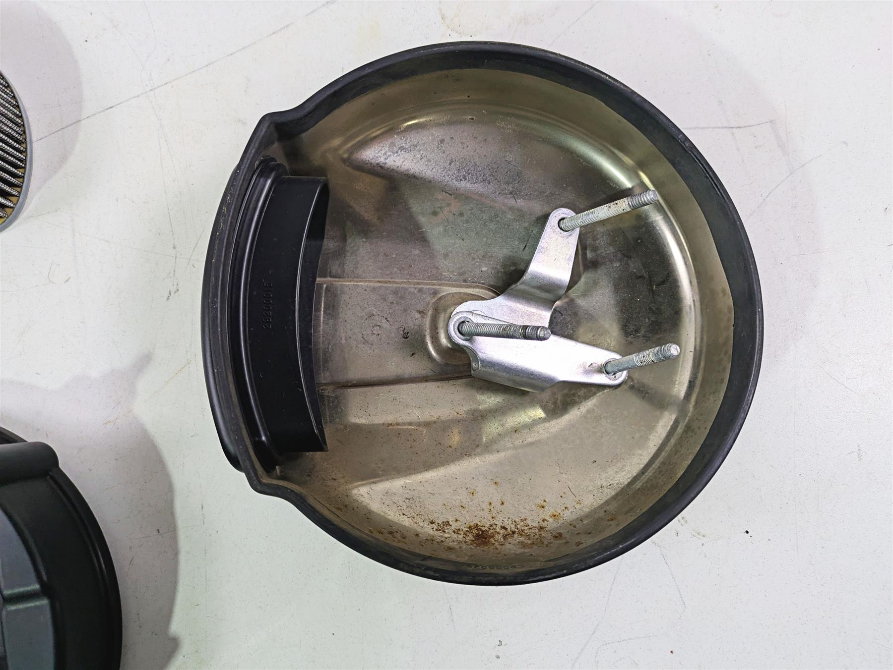 2015 Harley Touring FLHTKL Electra Glide Air Cleaner Breather Filter 29000033A {{ shop.shopifyCountryName }} - Mototech271