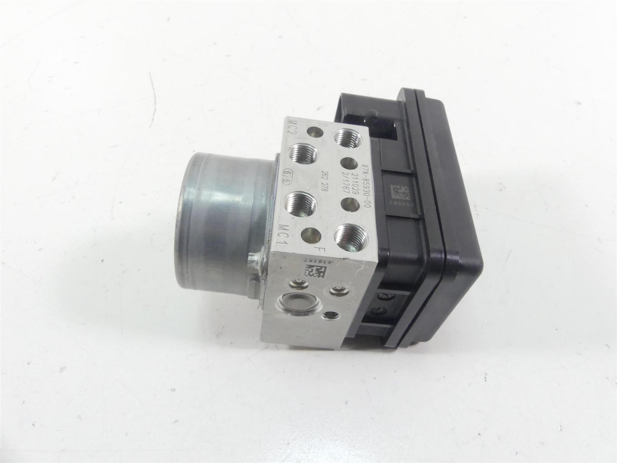2022 Yamaha MT09 FZ09 Abs Brake Pump Pressure Module B7N-85930-09-00 {{ shop.shopifyCountryName }} - Mototech271