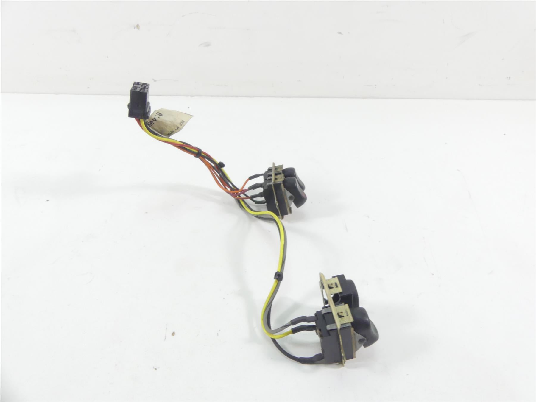 2004 Harley FLHTC SE CVO Electra Glide Spot Cruise Acc Switches 70278-04 {{ shop.shopifyCountryName }} - Mototech271