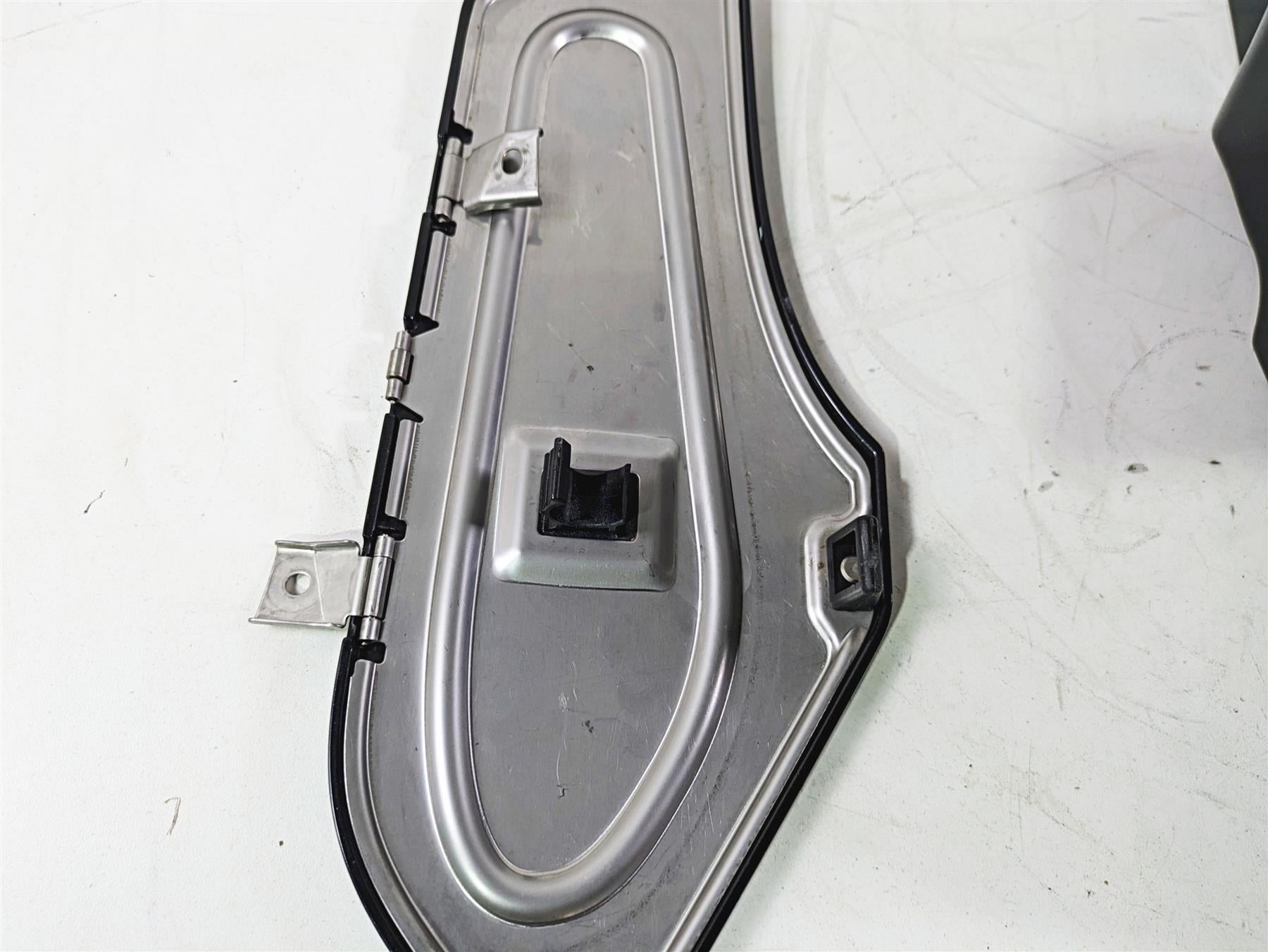 2009 BMW R1200RT K26 Storage Glove Compartment Box + Lid 46637681545 {{ shop.shopifyCountryName }} - Mototech271