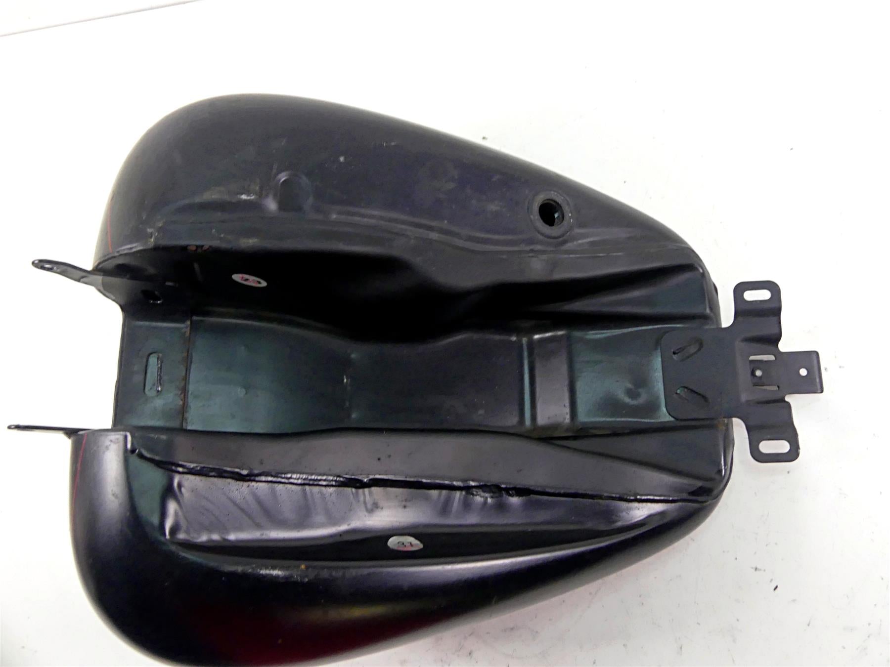2011 Harley Touring FLTRX Road Glide Fuel Gas Petrol Tank - Dented 61356-08 {{ shop.shopifyCountryName }} - Mototech271