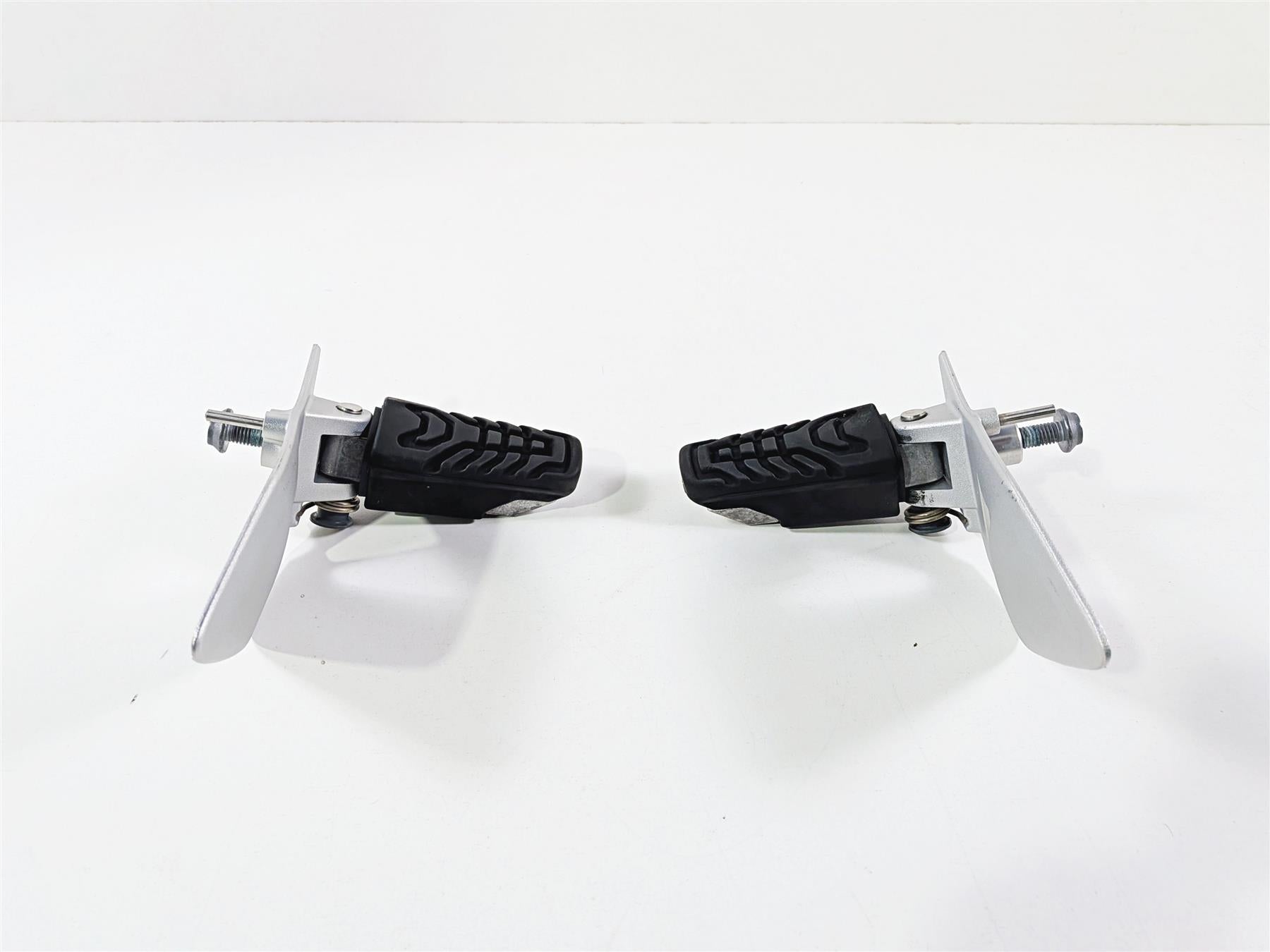 2023 BMW R1250RT RTP K52 Left Right Front Rider Foot Peg Set 46718560382 {{ shop.shopifyCountryName }} - Mototech271