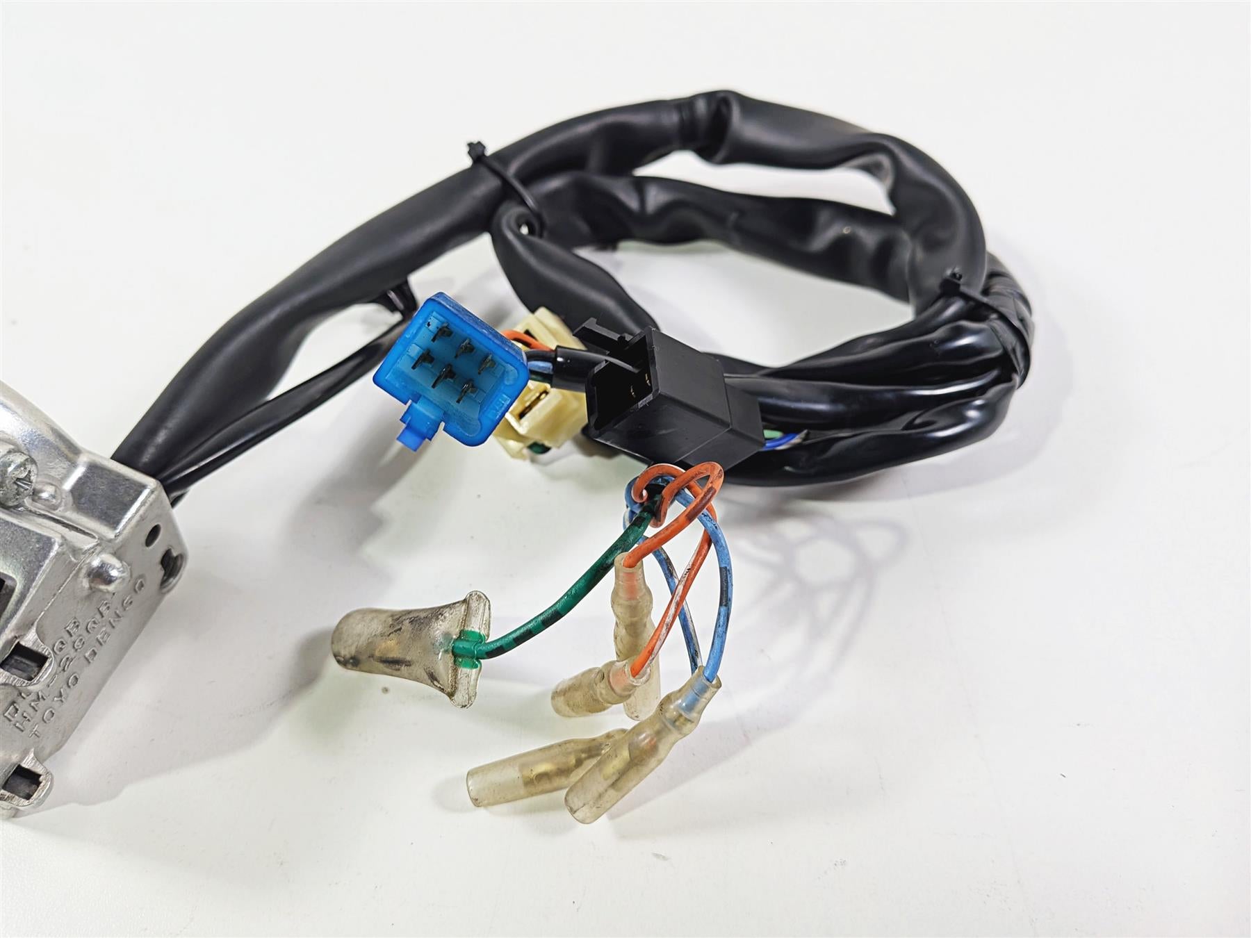 2003 Honda V-Twin VTX1800 C Left Hand Control Switch 35020-MCH-000 {{ shop.shopifyCountryName }} - Mototech271