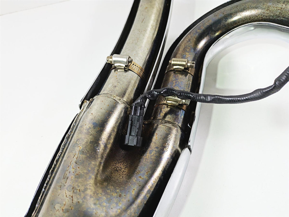 2008 Harley FXCWC Softail Rocker Vance Hines Big Radius 2-1 Exhaust System 48015 {{ shop.shopifyCountryName }} - Mototech271
