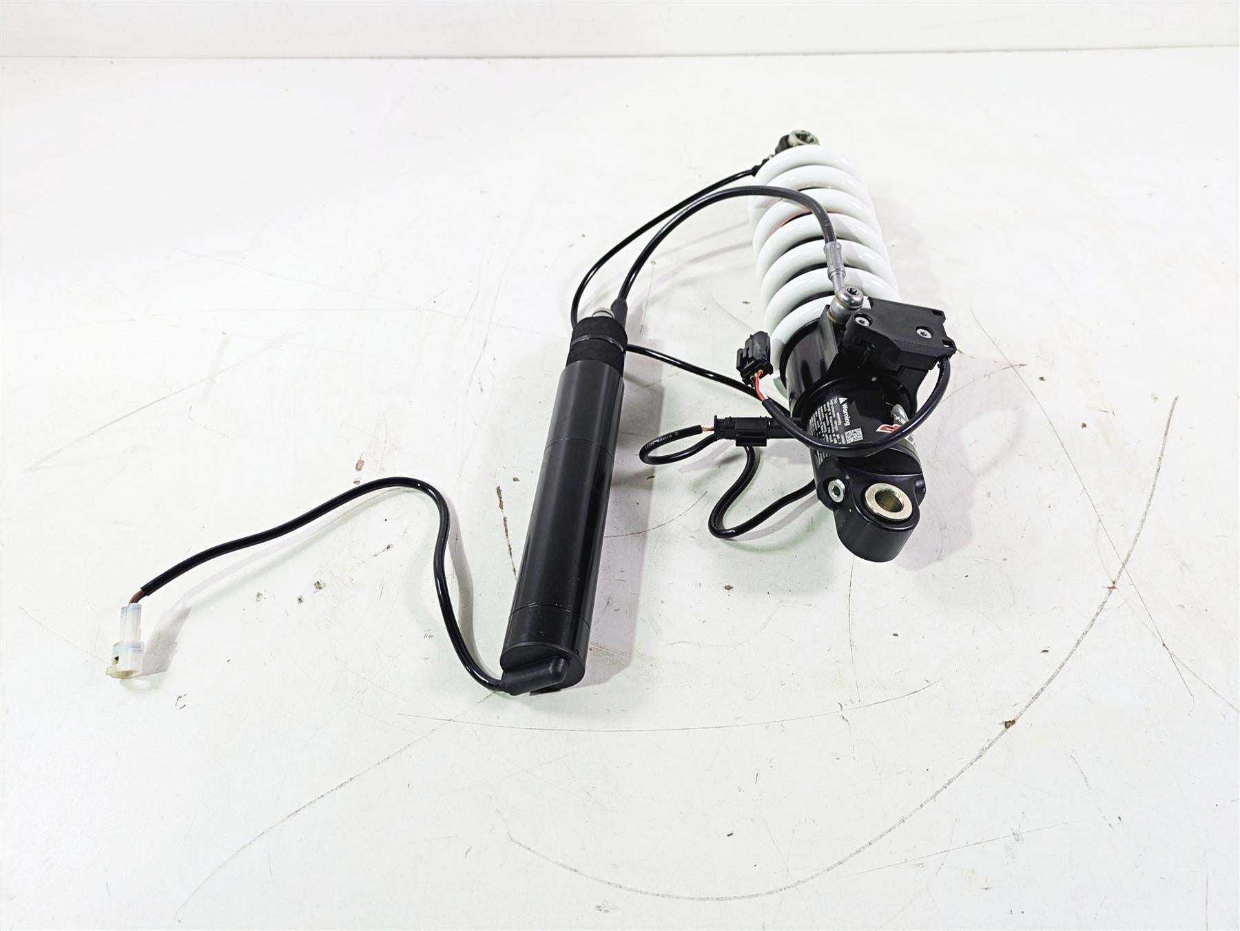 2022 KTM 1290 Super Adventure S Rear Shock Damper WP Apex 01181U2601 {{ shop.shopifyCountryName }} - Mototech271