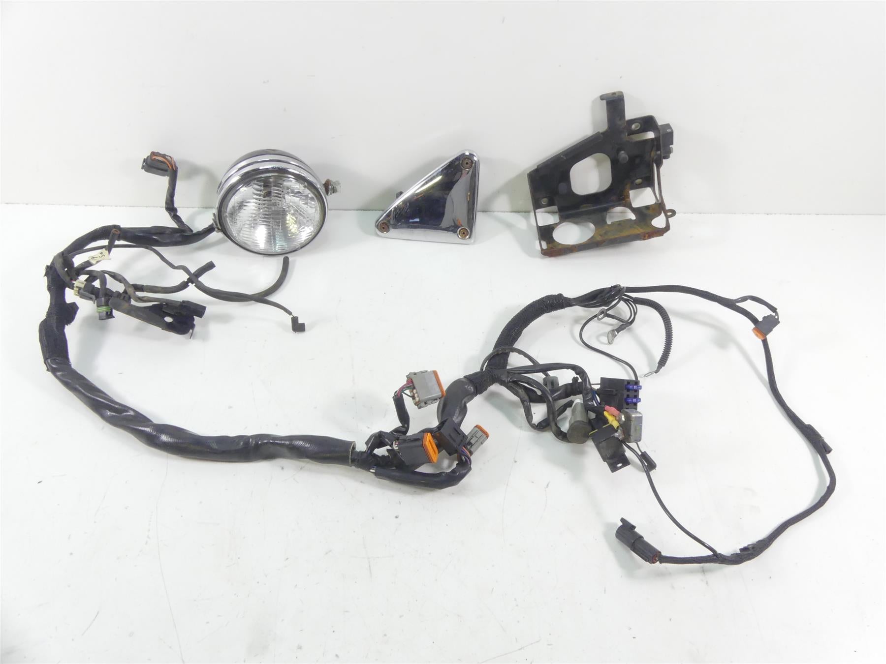 2002 Harley XL1200 Sportster Main Wiring Harness Headlight -Read 70152-99 {{ shop.shopifyCountryName }} - Mototech271