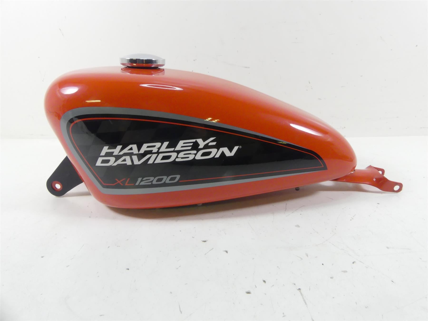2020 Harley XL1200 CX Sportster Roadster Fuel Gas Petrol Tank -Read 61000701 {{ shop.shopifyCountryName }} - Mototech271