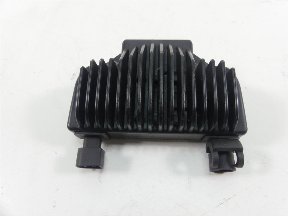 2014 Harley FXDF Dyna Fat Bob Rectifier Voltage Regulator 74631-08A {{ shop.shopifyCountryName }} - Mototech271
